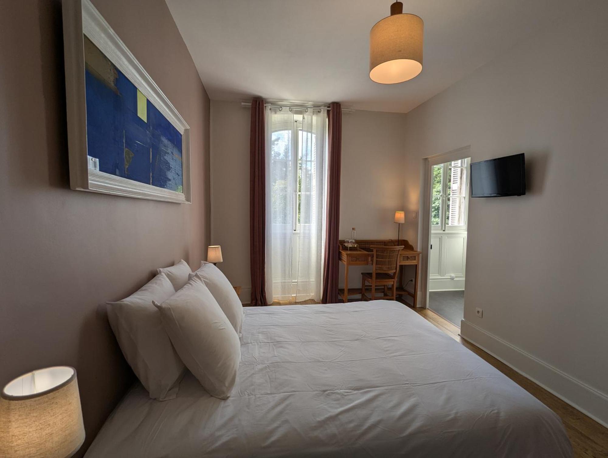 Domaine Du Faure Bed and Breakfast Chadurie Værelse billede